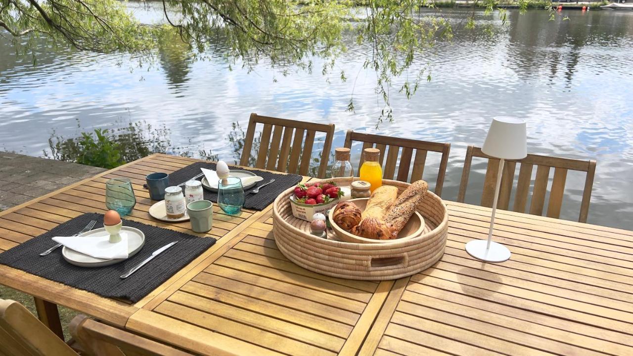 فيلا Pieds Dans L'Eau Private Wellness Bordure De Meuse Lustin المظهر الخارجي الصورة