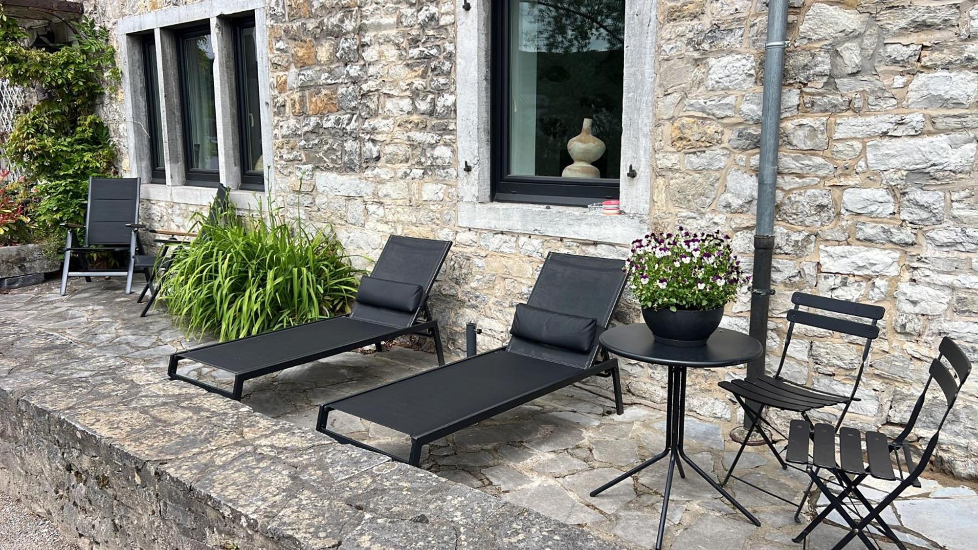فيلا Pieds Dans L'Eau Private Wellness Bordure De Meuse Lustin المظهر الخارجي الصورة